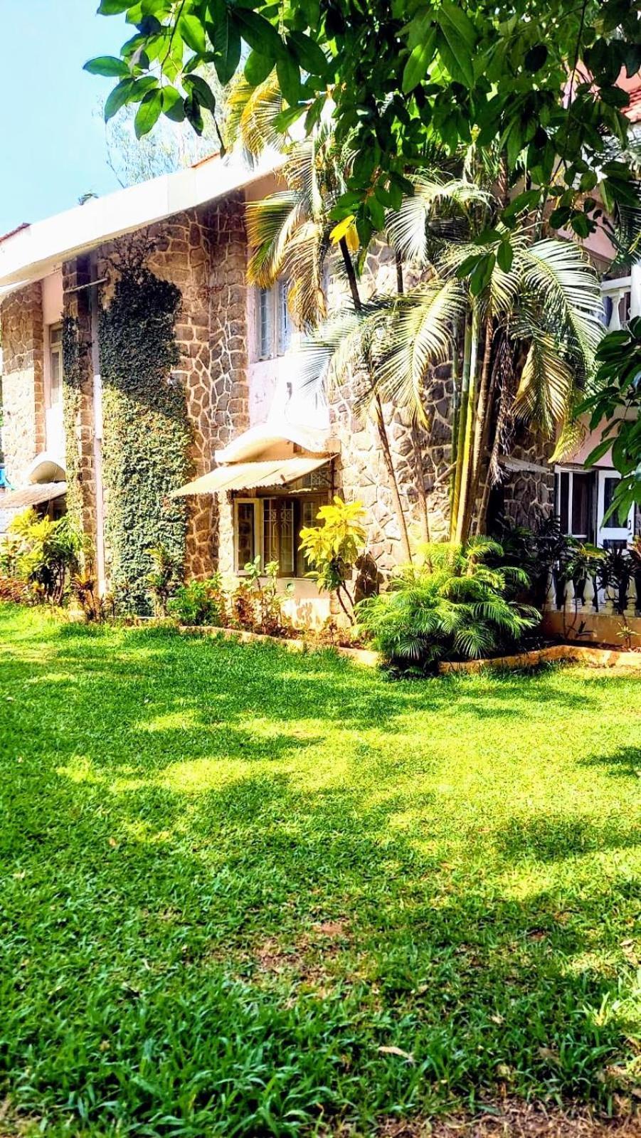 Lonavala Francis Villa Exclusive 4-Bedroom Family Retreat With Pool Exterior photo